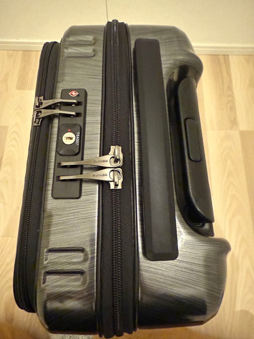 BERMAS スーツケース 機内持ち込み可 キャリーケース 22L バーマス