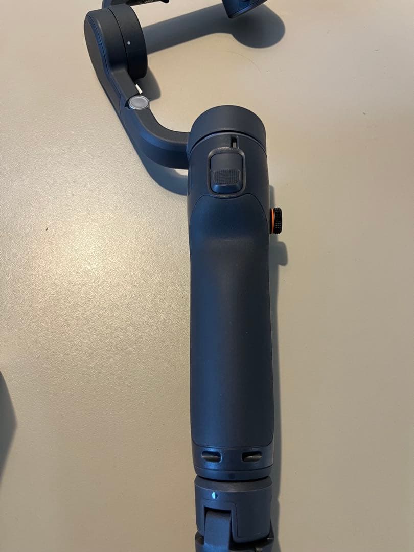 DJI Osmo Mobile 6 ジンバル