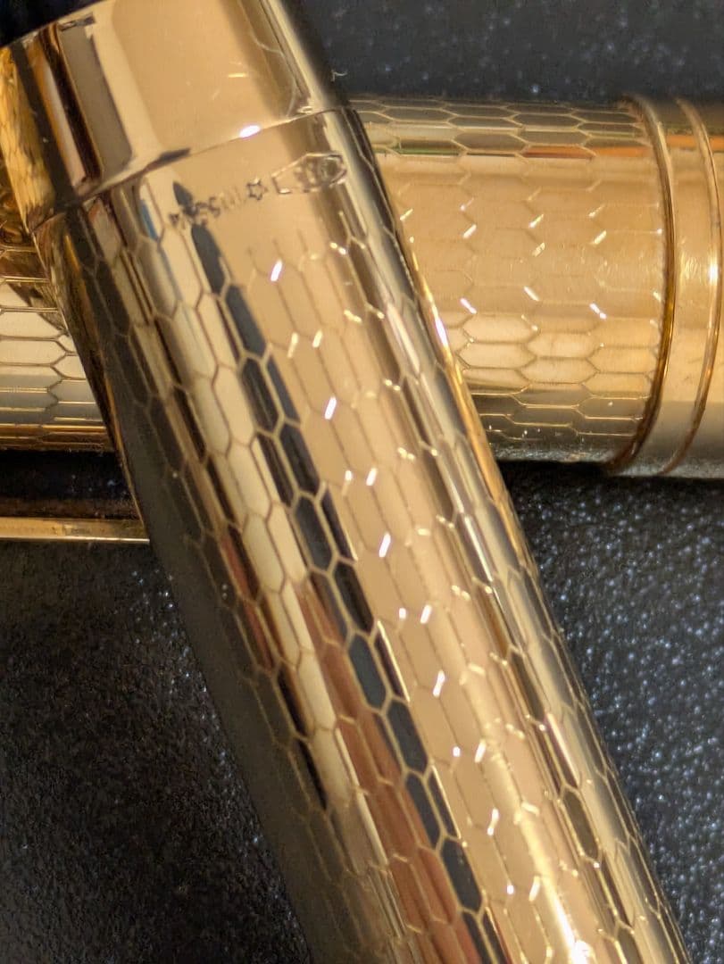 【蘭王様】【ソリッドゴールド】ラレックス　50周年万年筆　8金無垢　14金ペン先