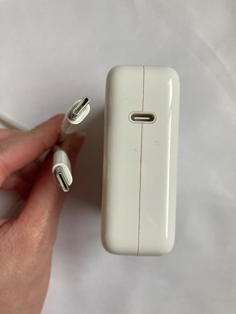 MacBookPro 13インチ 2020 Intel i5 8GB 256GB