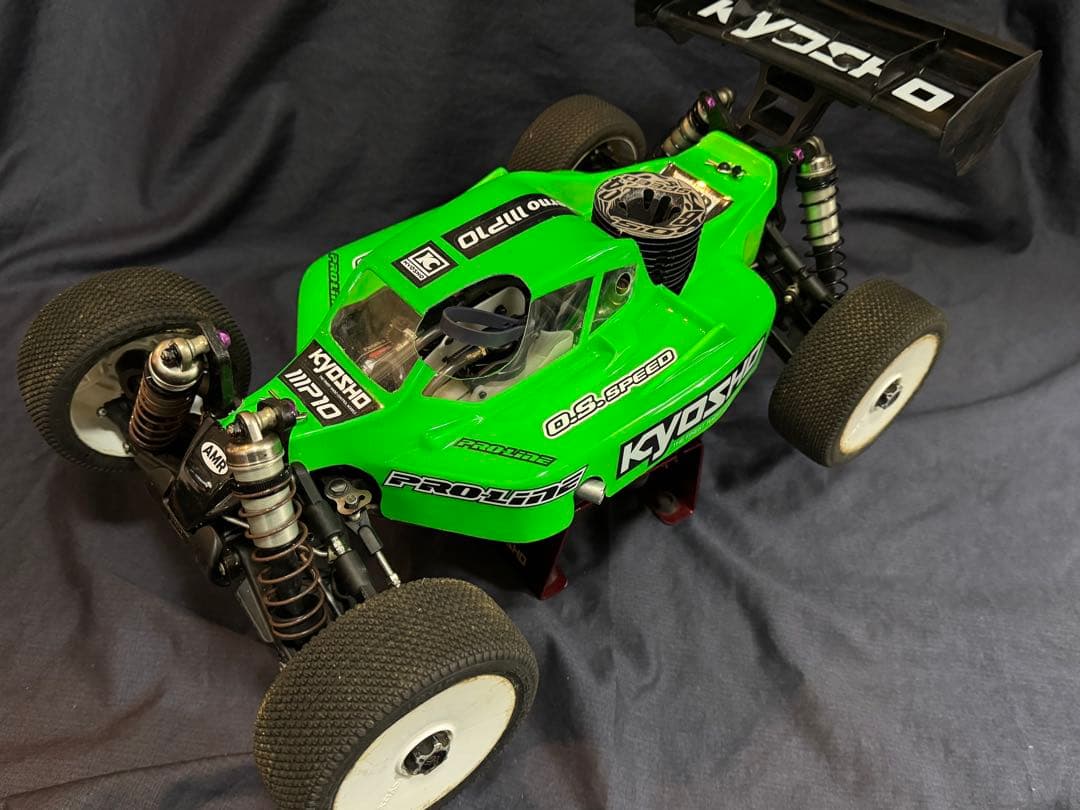 Kyosho inferno MP10 tki3 RC 1/8エンジンバギー