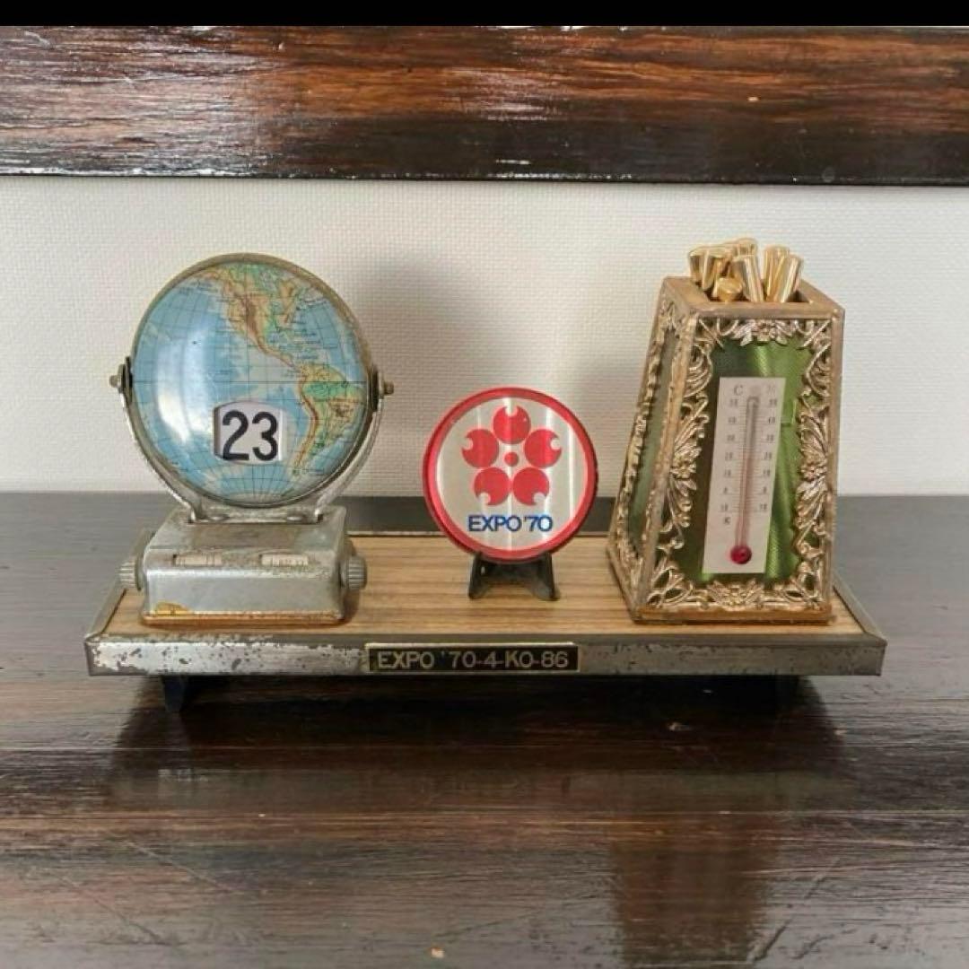 大阪万博 EXPO’70 カレンダー メタルグローブページカレンダー　証紙つき