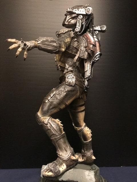 サイドショウ AVP2　ウルフ・プレデター1/5スケール スタチュー