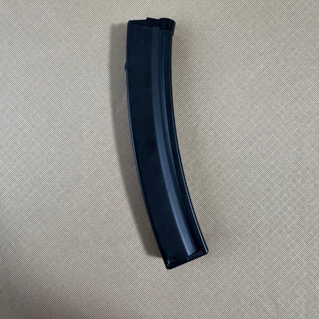 東京マルイ MP5K クルツA4 ロングマガジン　バッテリー&充電器付き