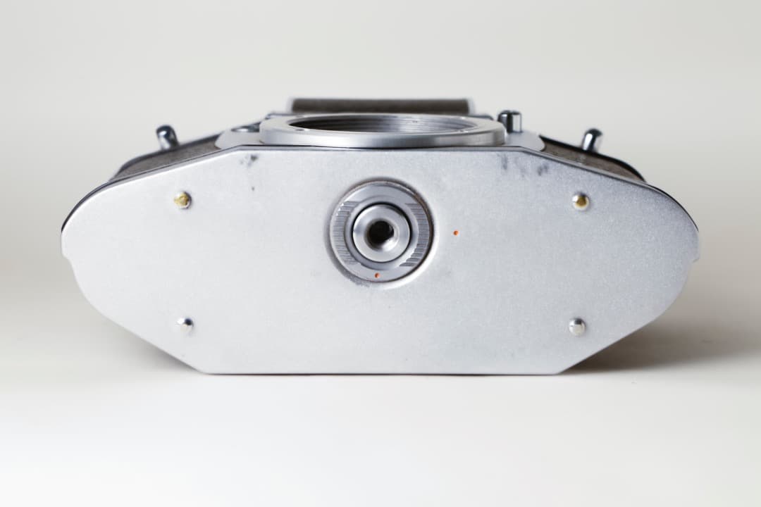 【美品】EXA 1b フィルム一眼レフカメラ ドイツ製　＃4