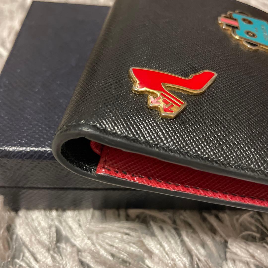 PRADA 二つ折り財布 サフィアーノレザー 黒