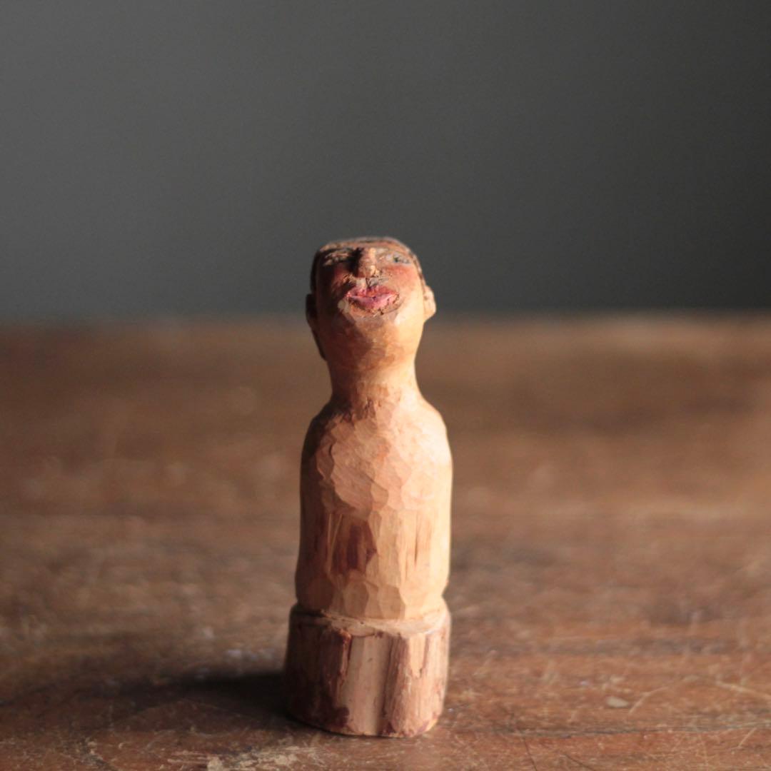 ふしぎな 木彫 人物像 古道具 アンティーク オブジェ