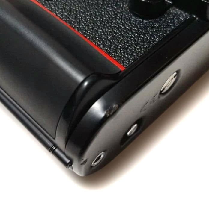 Nikon F3 HP（ハイアイポイント）35mmフィルムカメラ一眼ボディ