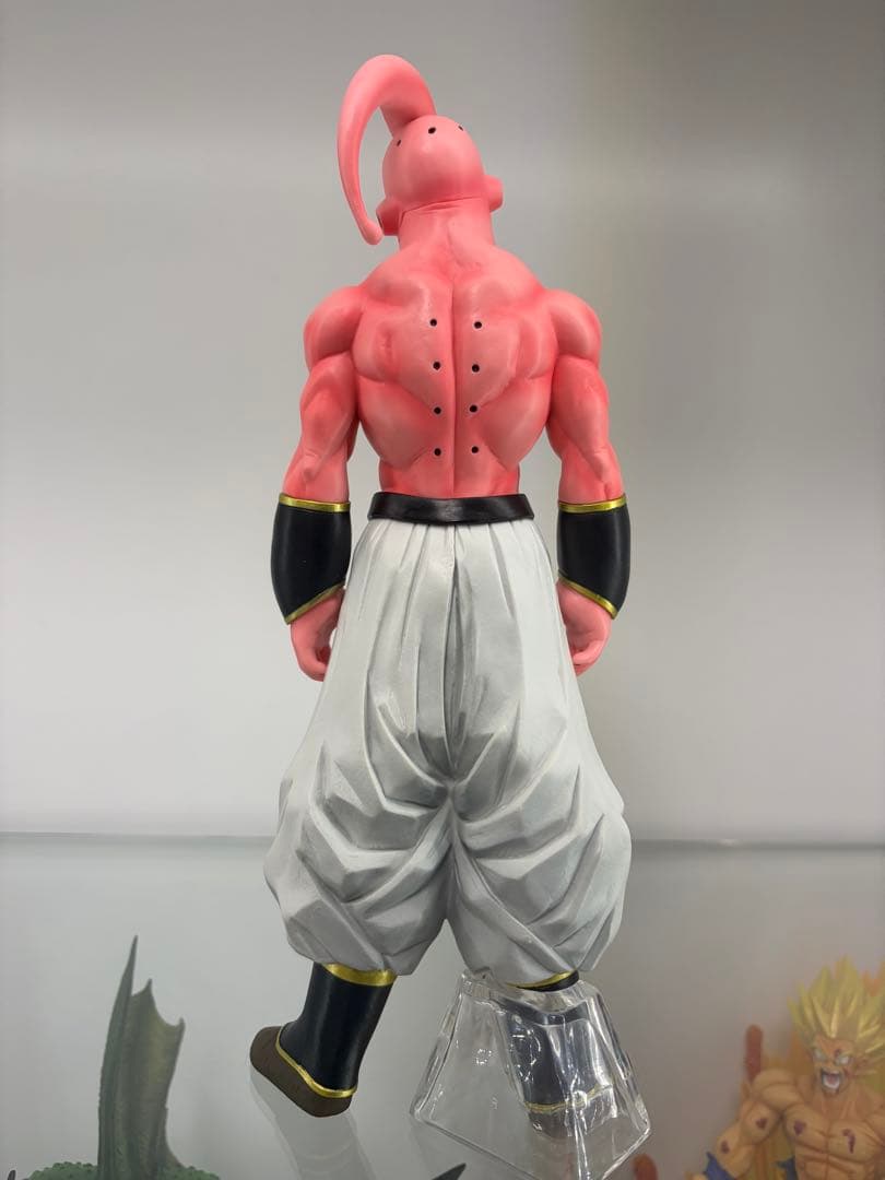 魔神ブウ フィギュア