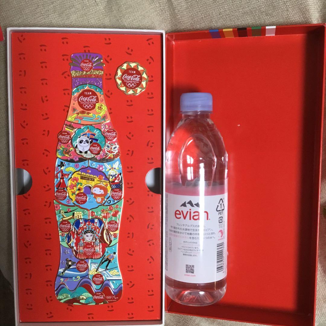 即日発送　北京オリンピック　コカコーラ　ピンバッジ　ビンドゥンドゥンコラボ