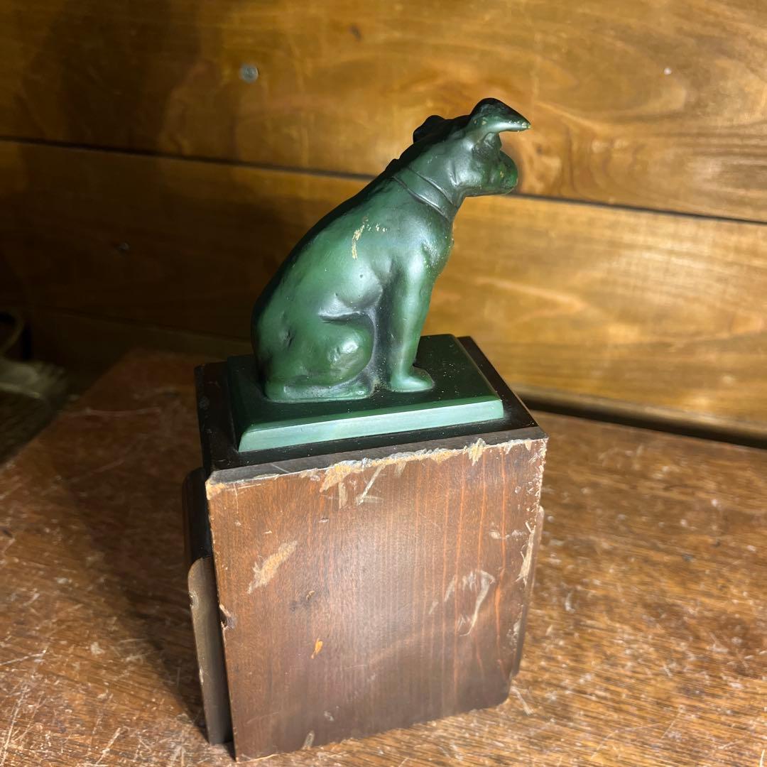 ヴィンテージブロンズ犬像 木製台座付き　Victor