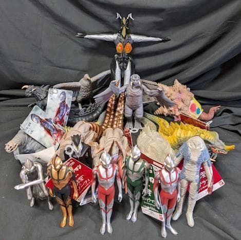 シン・ウルトラマン＆登場怪獣・宇宙人（バンダイ）タグ付ソフビ16体セット