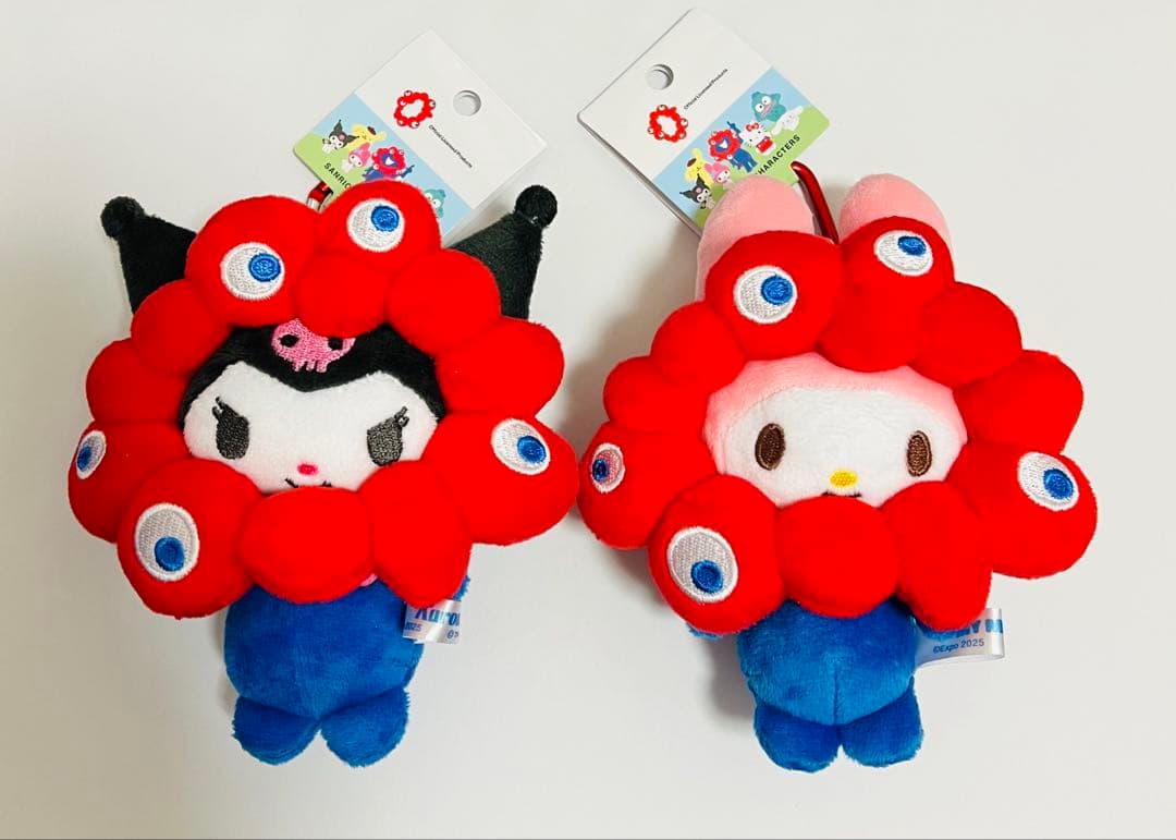 サンリオ　ミャクミャクなりきりぬいぐるみ　カラビナ　マイメロ　クロミ