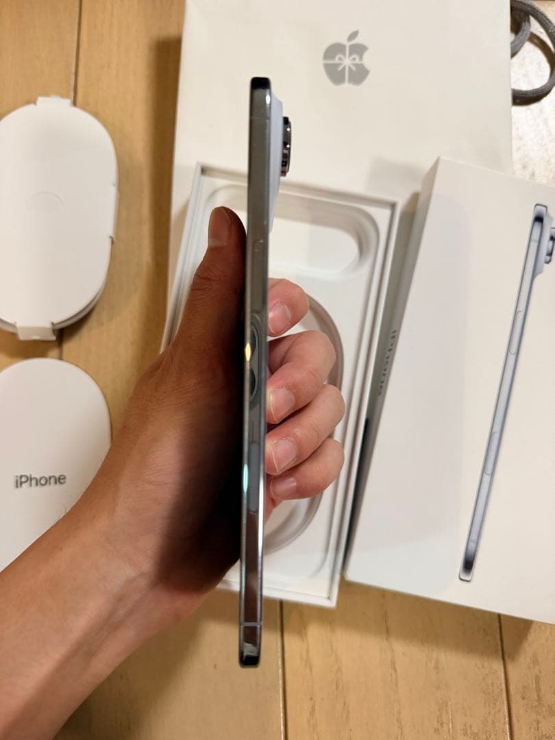 携帯電話本体 iPhone Air 512GB