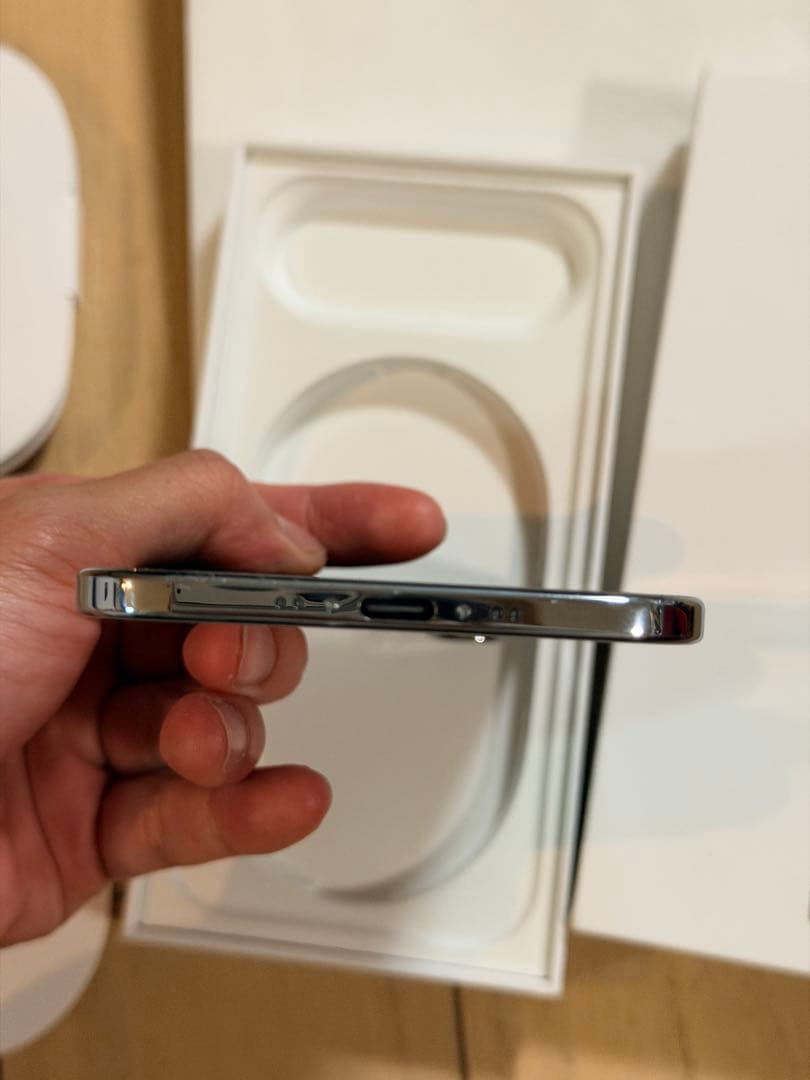 携帯電話本体 iPhone Air 512GB