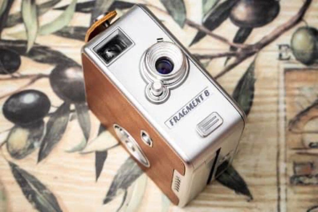 新品未開封 完売品 Fragment8 フラグメントエイト トイカメラ