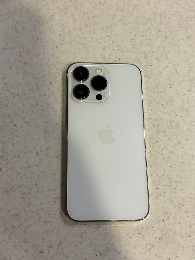 【明日また値上げします】Apple iPhone 13 Pro 本体