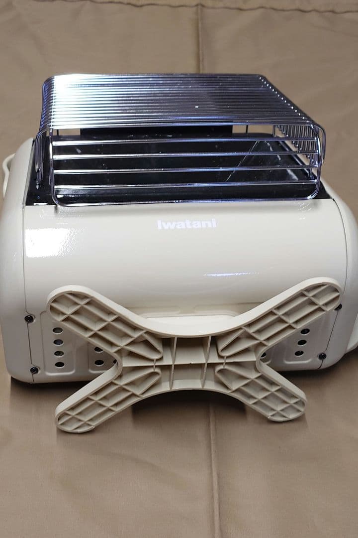 岩谷 カセットガスストーブ マイ暖 CB-STV-MYD2 2022年8月製造