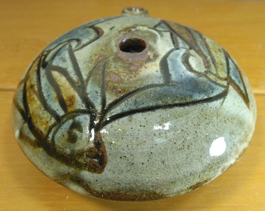 人間国宝 金城次郎 壷屋焼水滴 栞 共箱 美品 壺屋焼 魚紋水滴