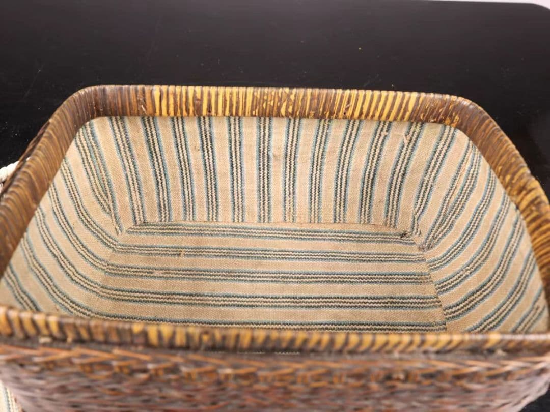 A118 竹編茶箱 竹細工 籐編縁 茶道具 高11㎝ 幅17×11㎝ 箱付