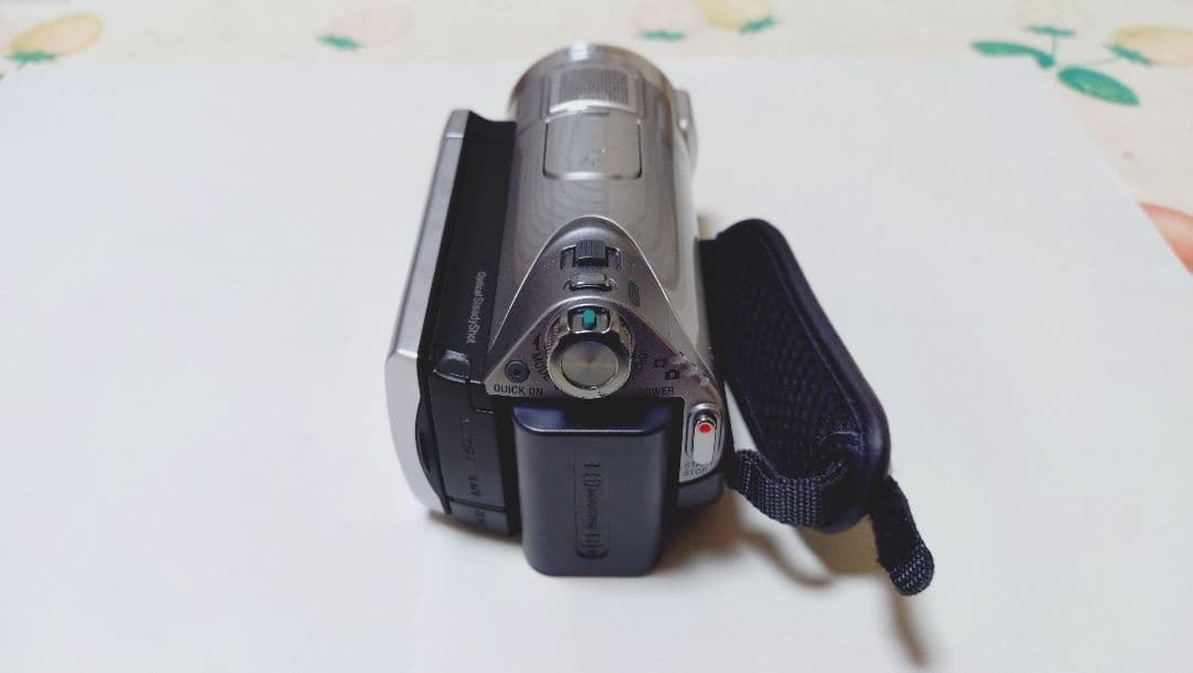 ソニーハンディカム　HDR−CX12 シルバー