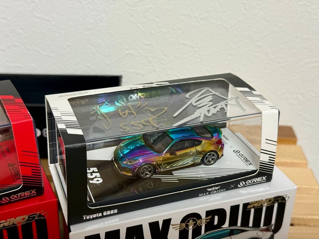 Inno64 1/64 Max Orido GR86限定 サイン入り2台セット