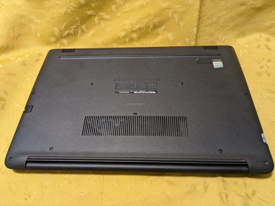DELL Latitude 3500 Core i3-8145U Office付