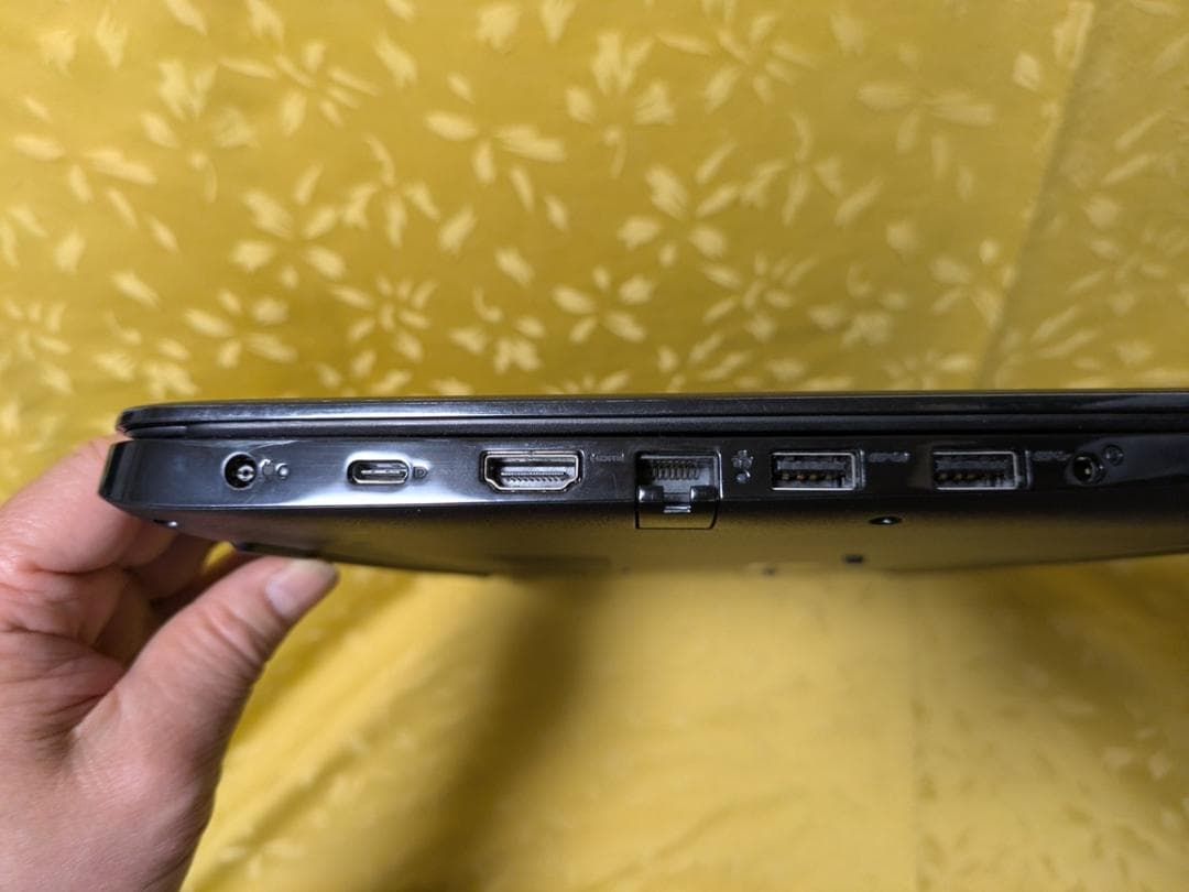 DELL Latitude 3500 Core i3-8145U Office付