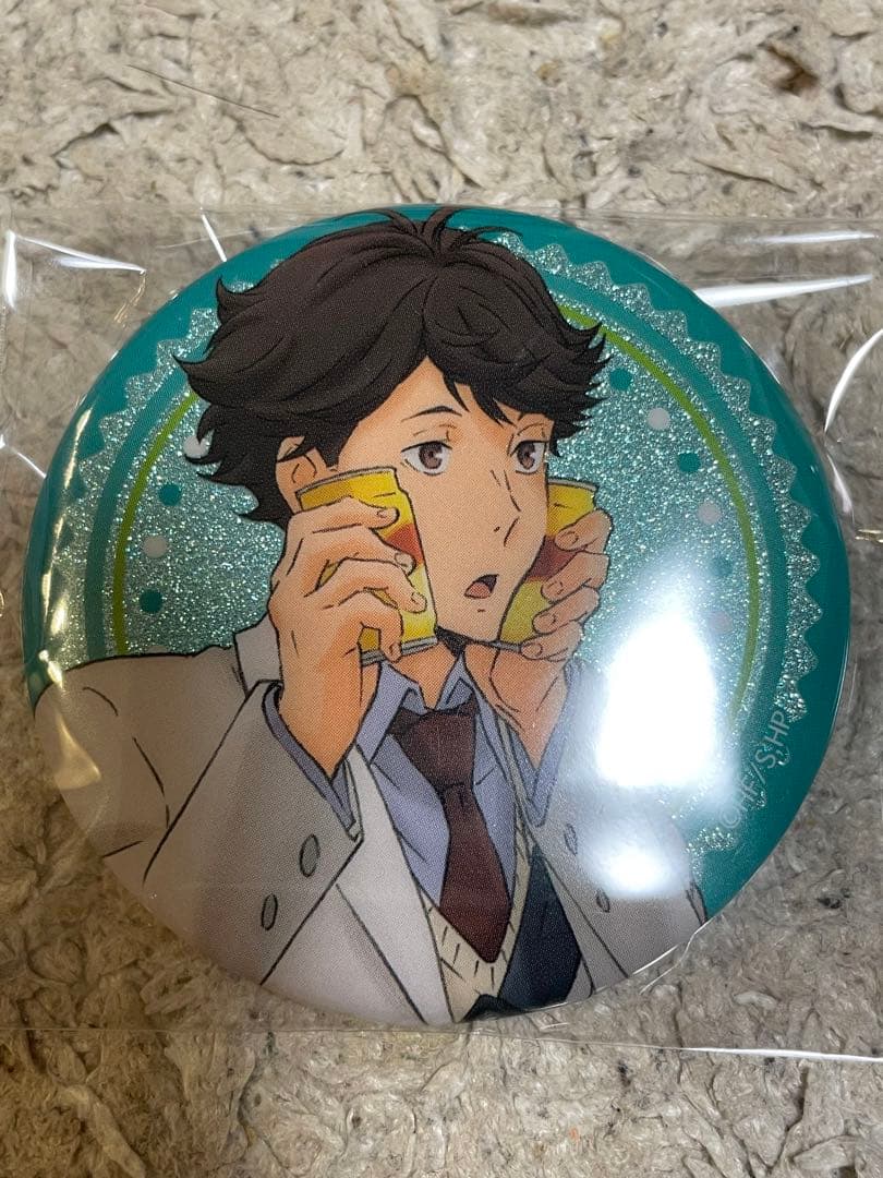 ハイキュー ドリンク版権 ショウワノート 缶バッジ グリッター 及川徹