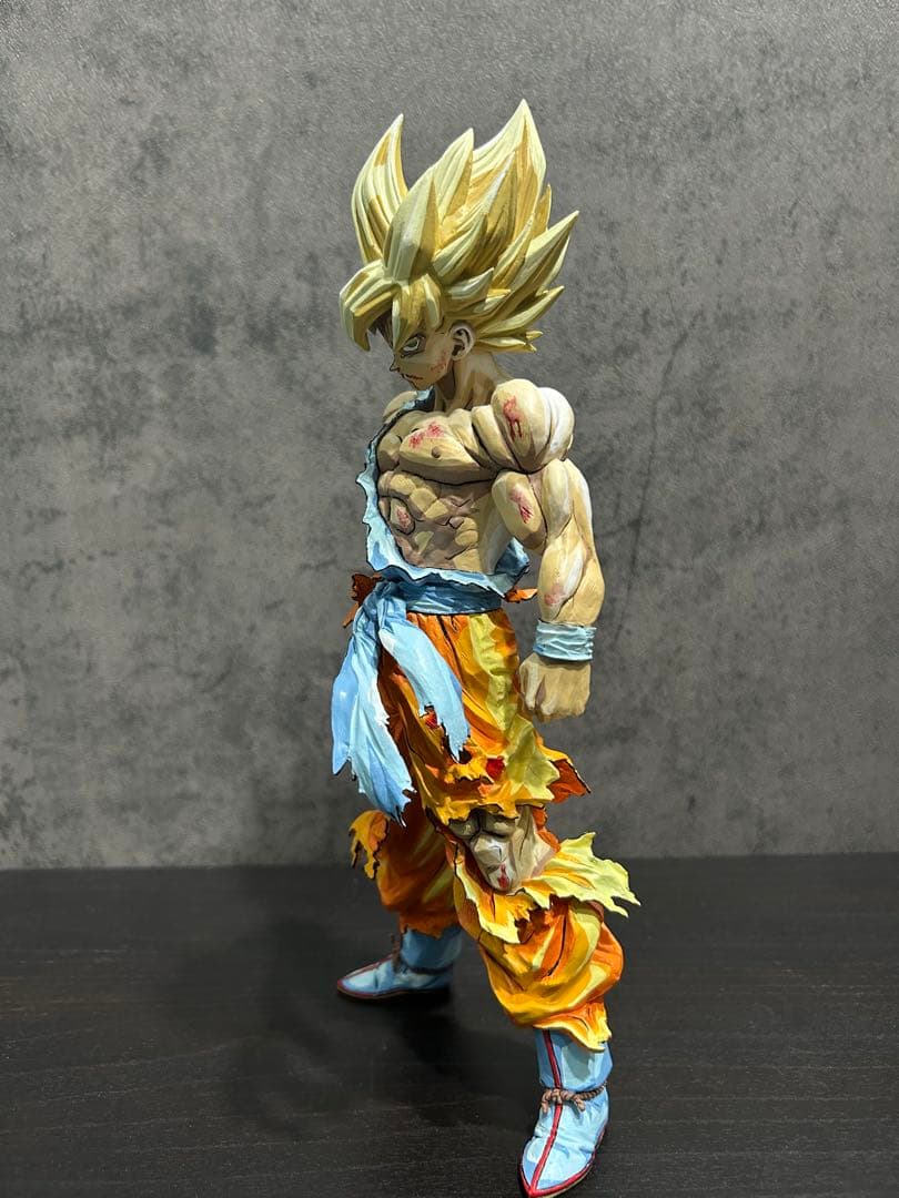 ドラゴンボール フィギュア リペイント 超サイヤ人 孫悟空 二次元彩色