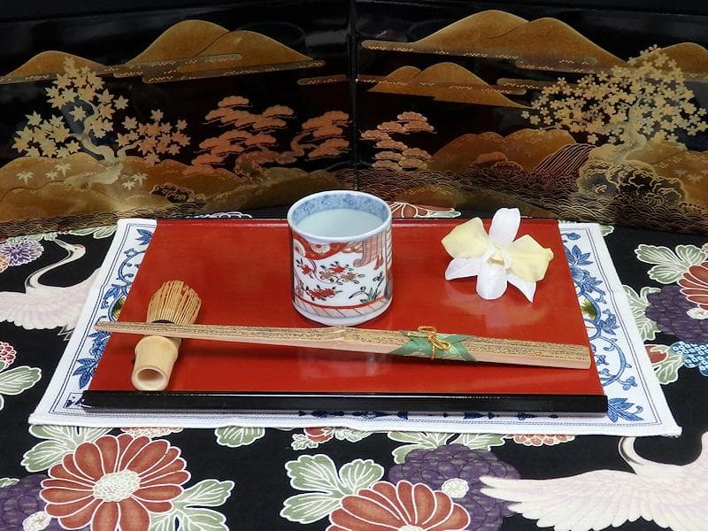 古伊万里　色絵　邸内図　御簾に桜花の図　のぞき　猪口　A964AS-CEj