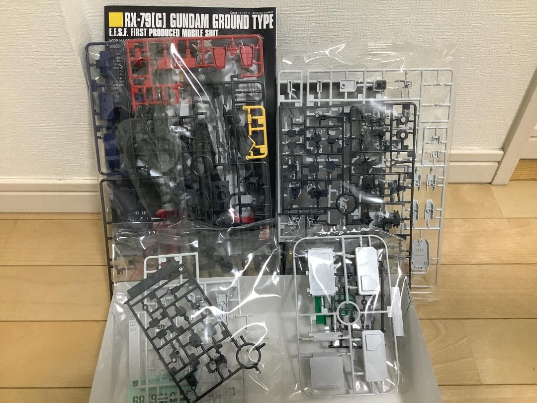 【新品未組立】HGUC 第08MS小隊セット ガンダムEz8 陸戦型ガンダム