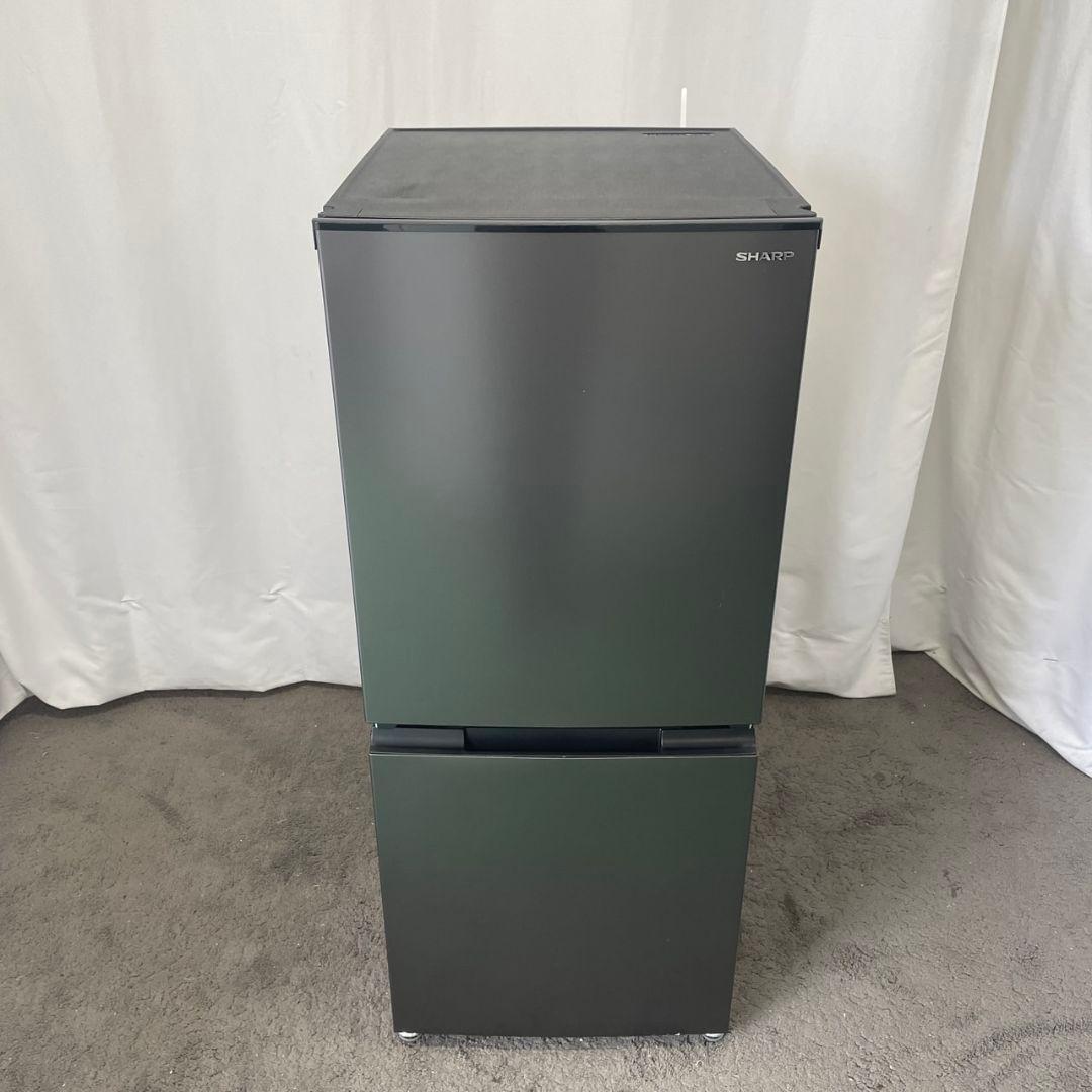 シャープ　冷蔵庫　一人暮らし　小型　つけかえ対応ドア　設置無料　綺麗　中古　黒