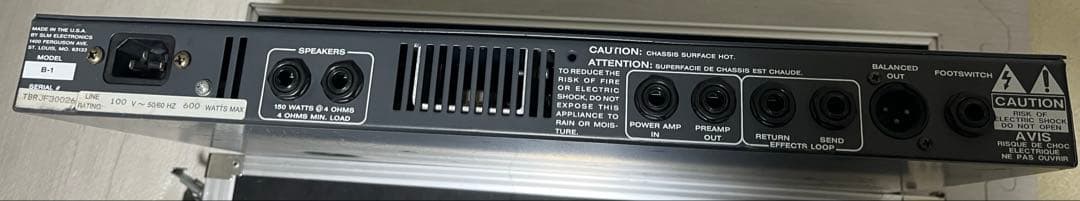 Ampeg B-1 150Wベースアンプ