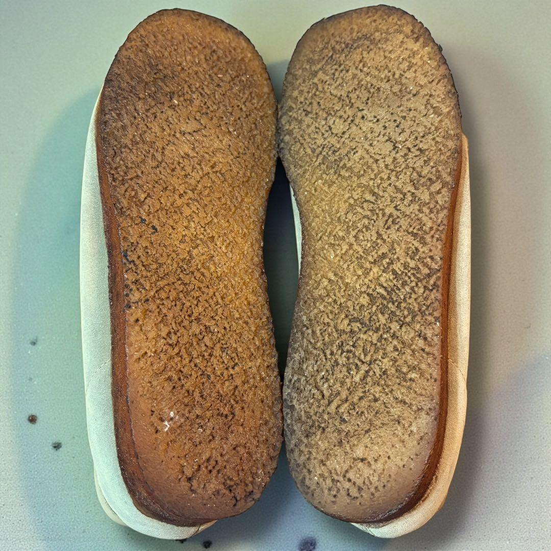 【定番カジュアル】クラークスオリジナルス　ワラビーブーツ　サンドスエード