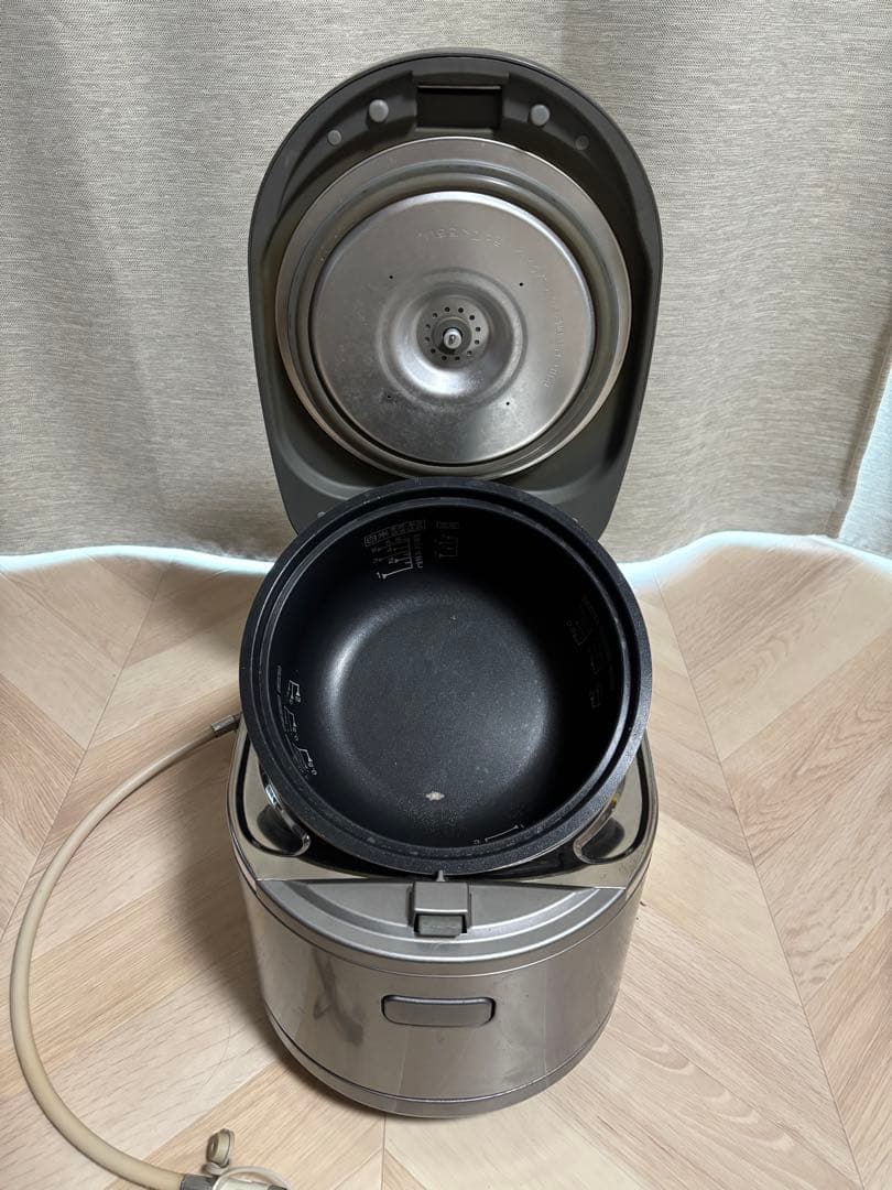 リンナイ 直火匠　炊飯器 都市ガスホース付き