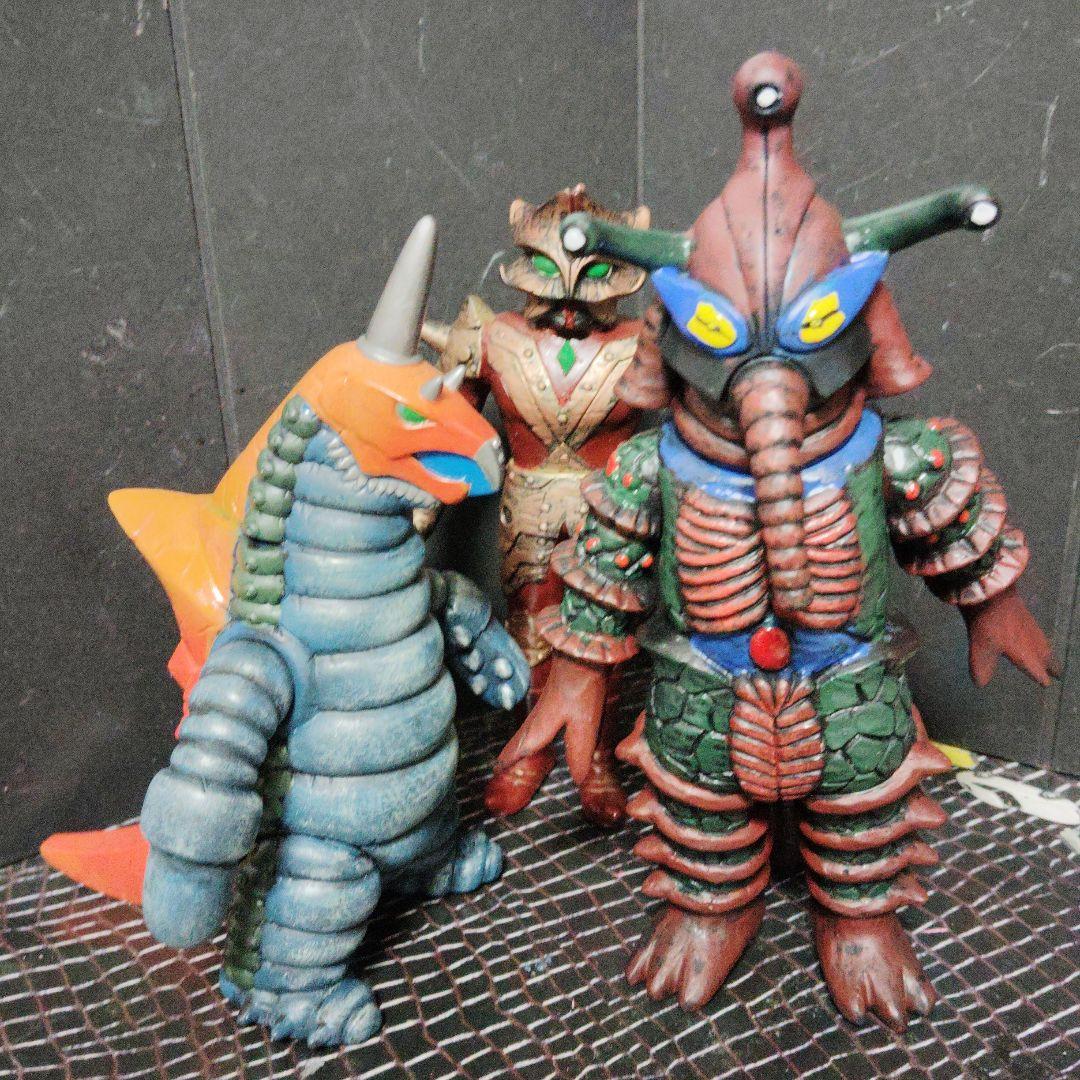 yukie19751011ウルトラ怪獣旧型絶版リアルモデル8体セット