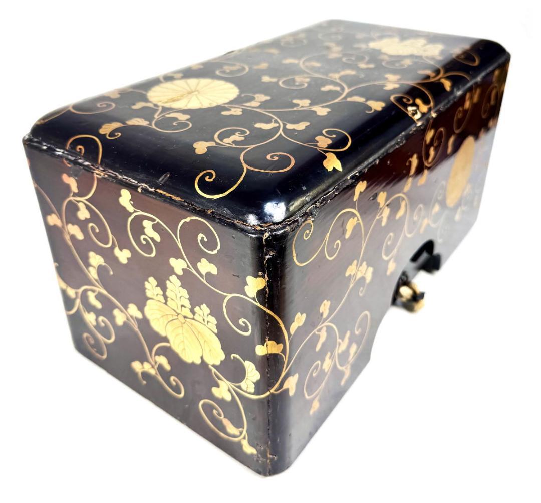 江戸時代 木製蒔絵唐草文道具入れ 漆器 茶道 書道 華道 香道 WWWT126