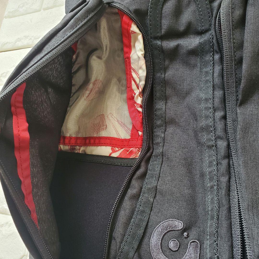 極美品 gravis メトロ バックパック グラビス PC収納部有 リュック