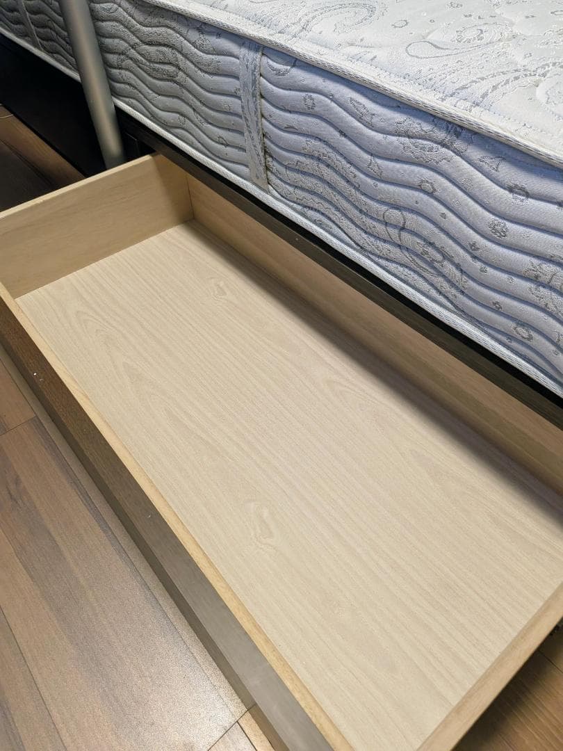 状態良好 シモンズ シングル マットレス＋ベットフレーム　セット配送