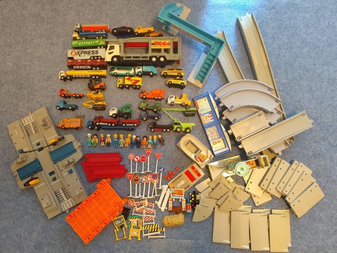 トミカ　ミニカー　38台　　その他　　セット