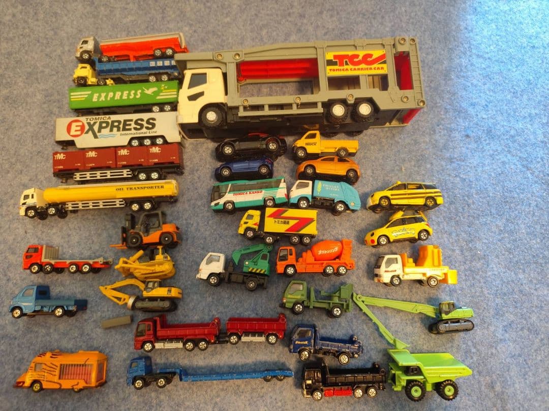 トミカ　ミニカー　38台　　その他　　セット