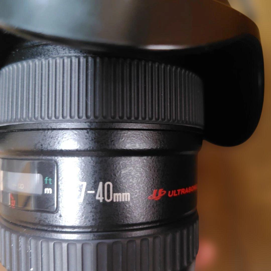 Canon EF 17-40mm F4L USM ズームレンズ