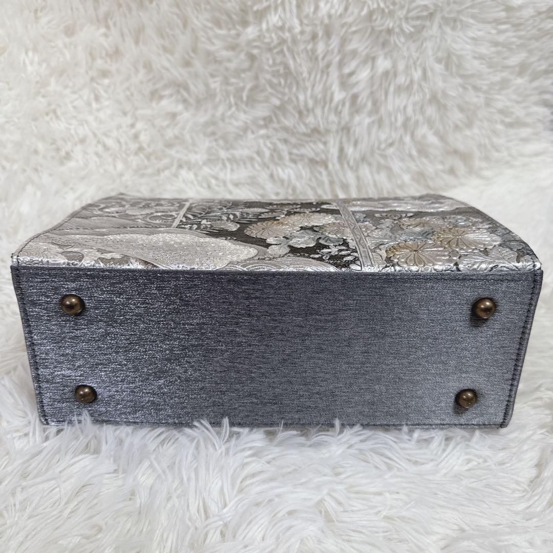 ◆エリス◆シルバー　和柄　和装　高級ハンドバッグ