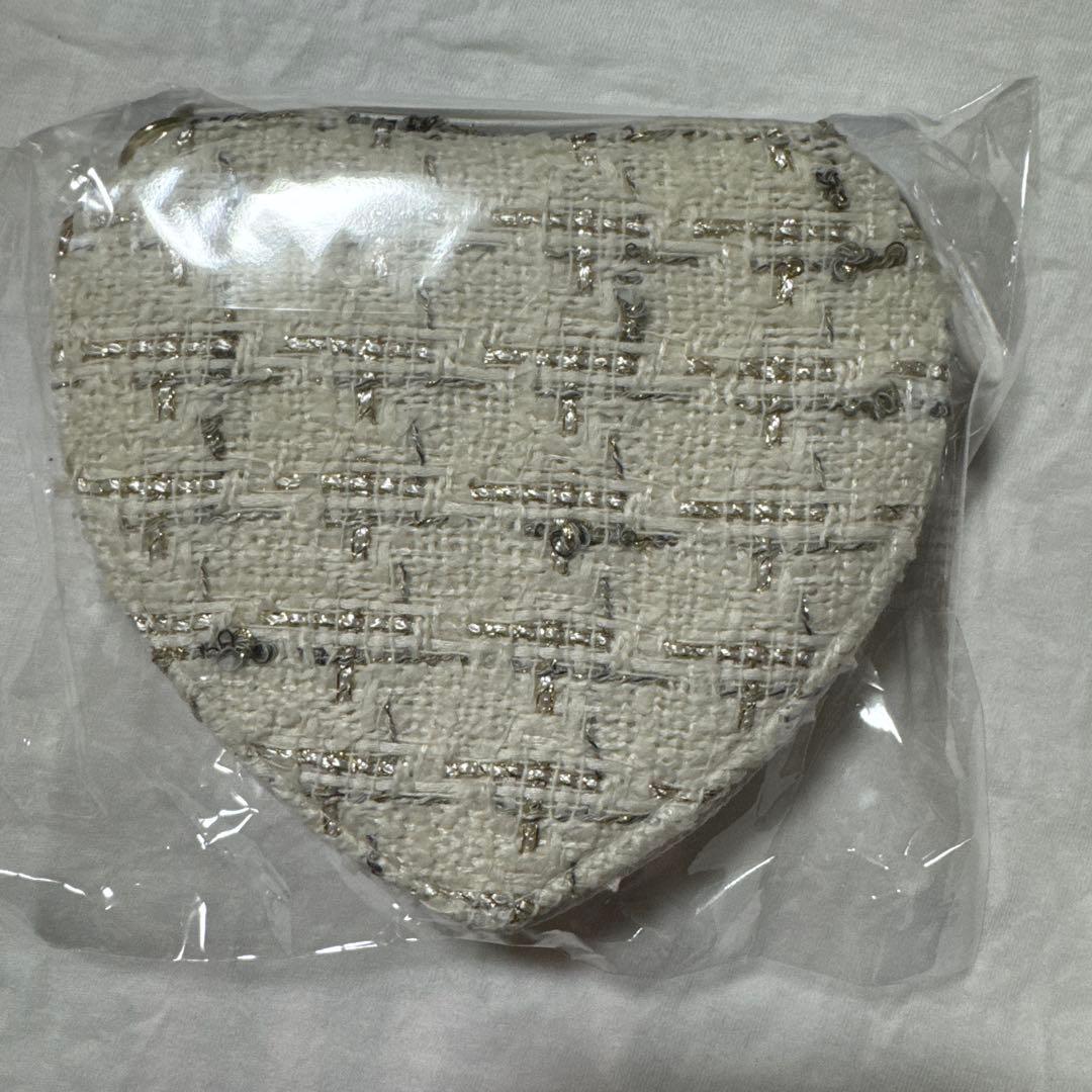 WEST. BIG LOVE SONG ハート型ポーチ　【当選　新品未開封】