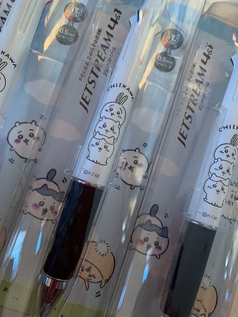 ジェットストリーム　4&1 JET STREAM ちいかわ　ボールペン