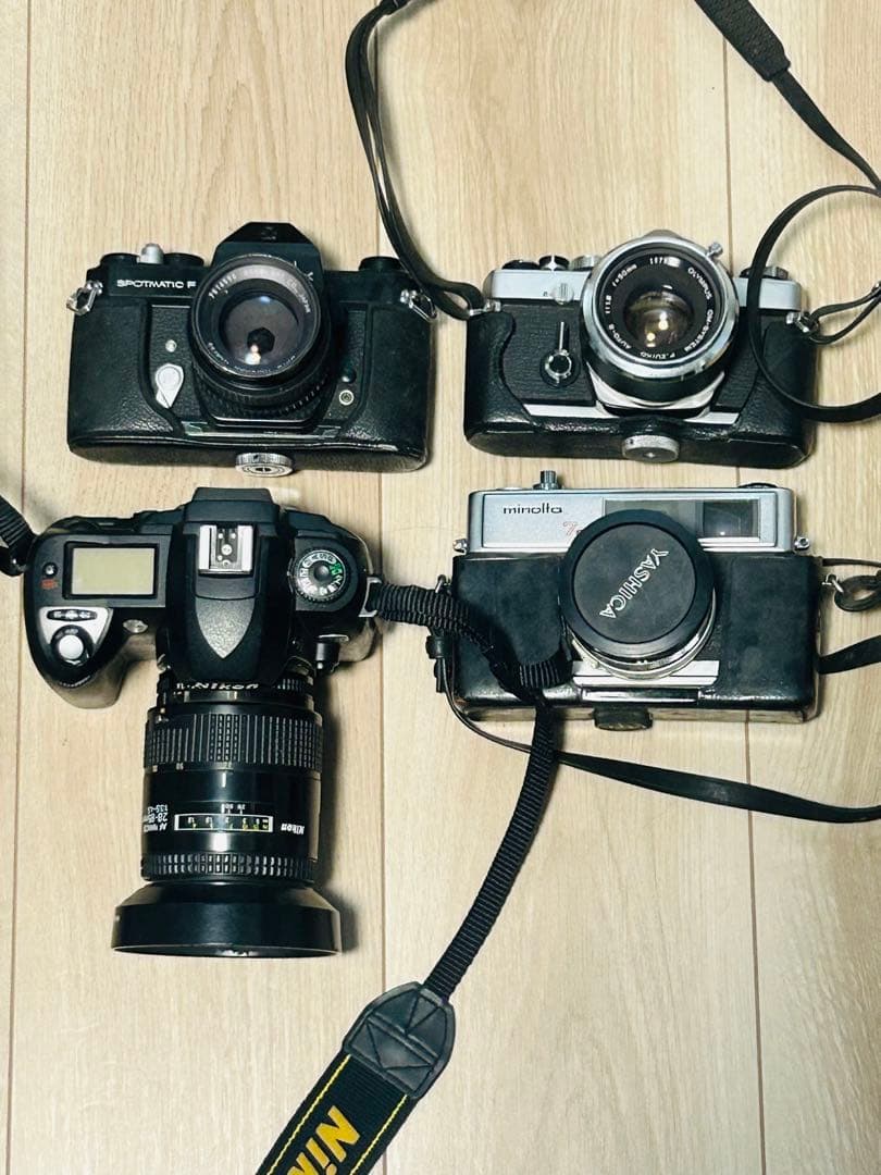 カメラ4台　Nikon Pentax Olympus minolta