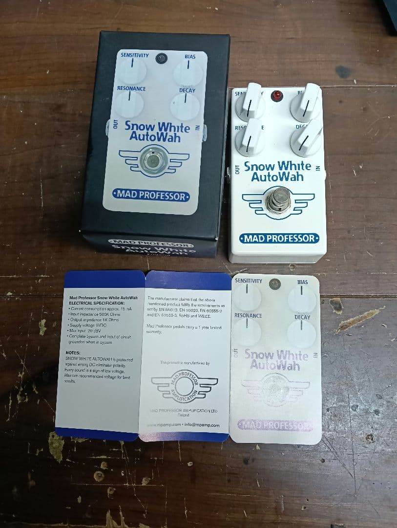 ベース MAD PROFESSOR  White AutoWah