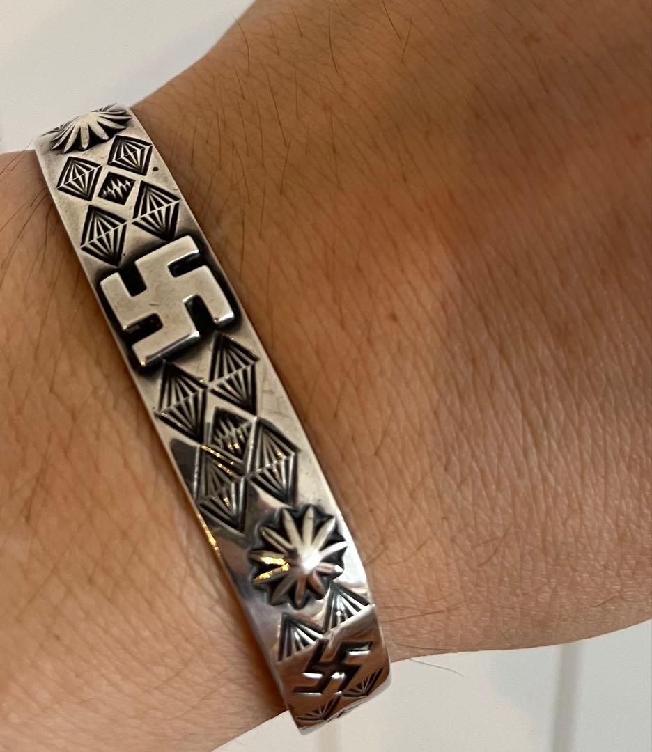 K*O様 1925s 卍　逆卍　ビンテージ　ナバホバングル　Antique Na