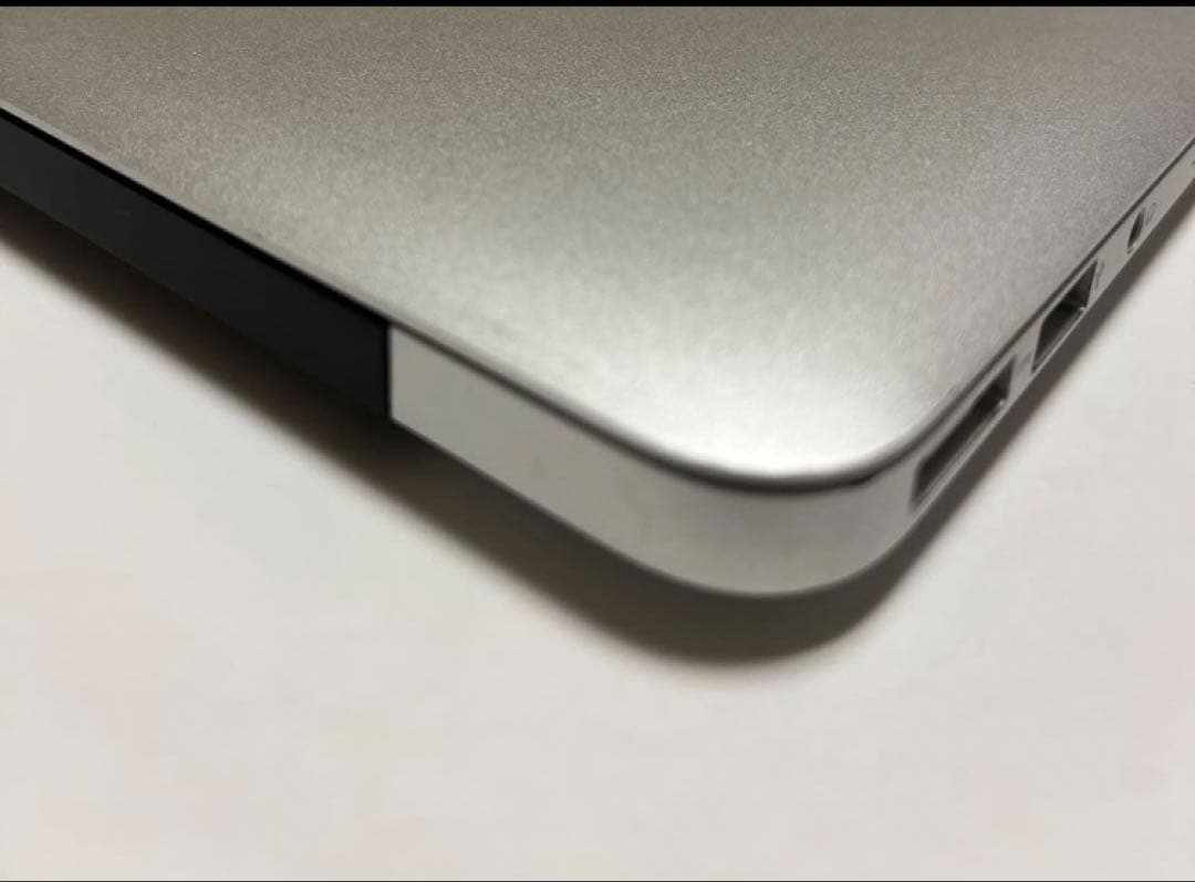 Apple MacBook Air シルバー201713インチ8GB128GB